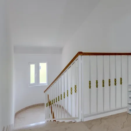 1 Bedroom Amazing Apartment In Trogir