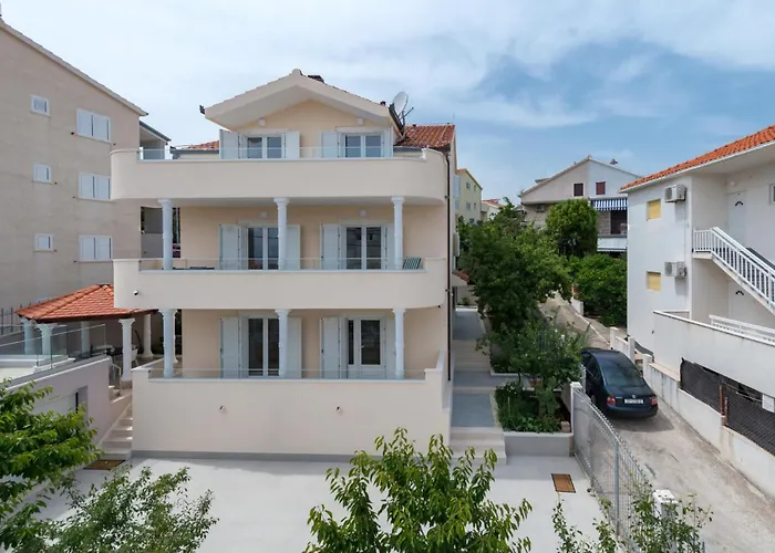 1 Bedroom Stunning In Trogir