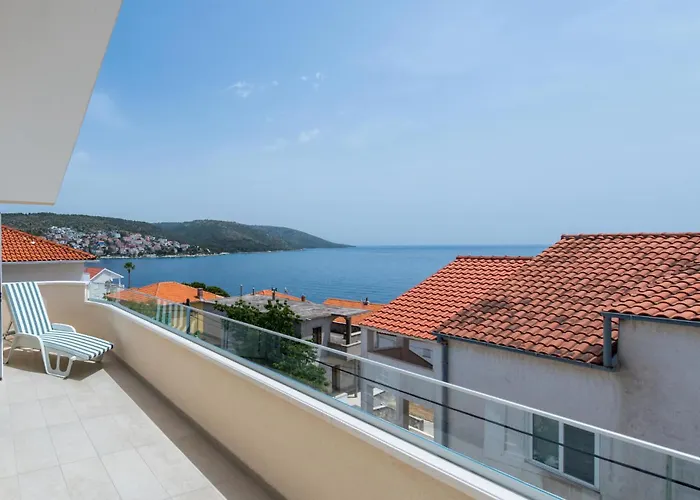 1 Bedroom Stunning In Trogir